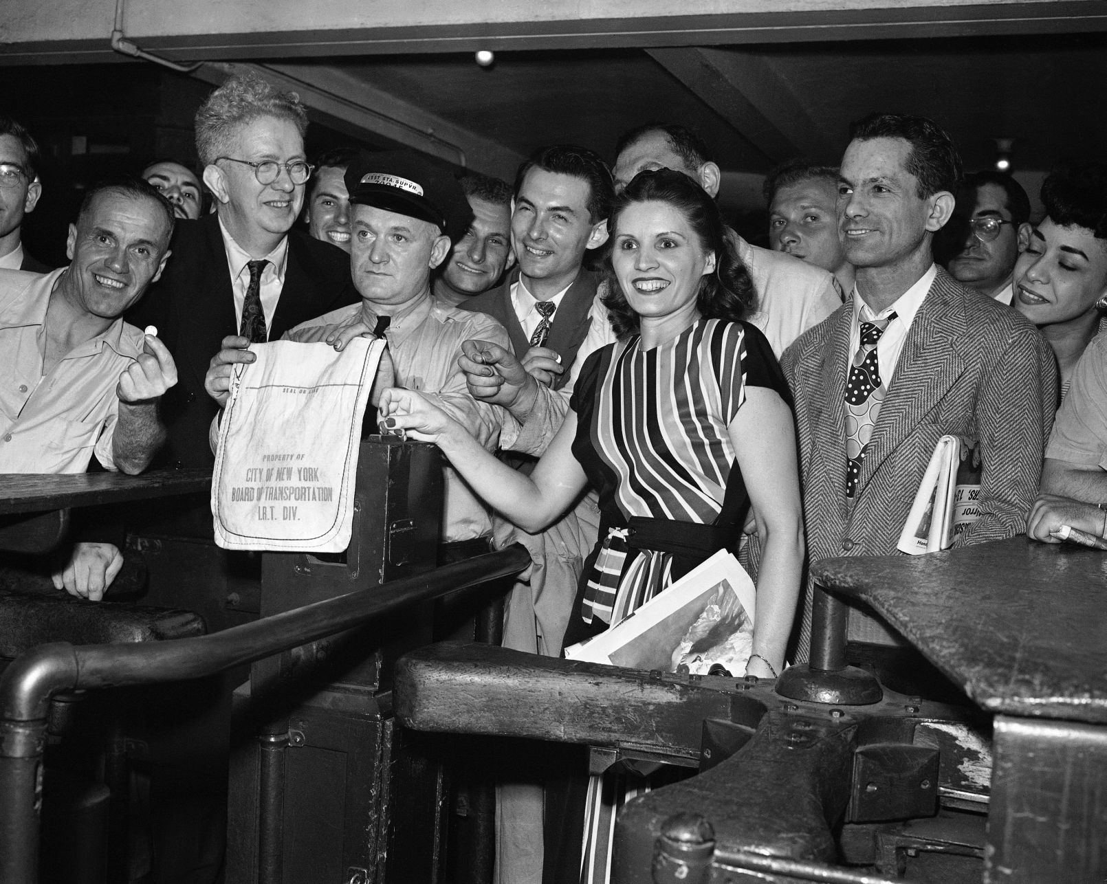 Subway fares raised 1948